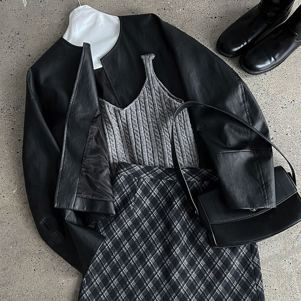 BALANCE Minimal Bomber Jacket