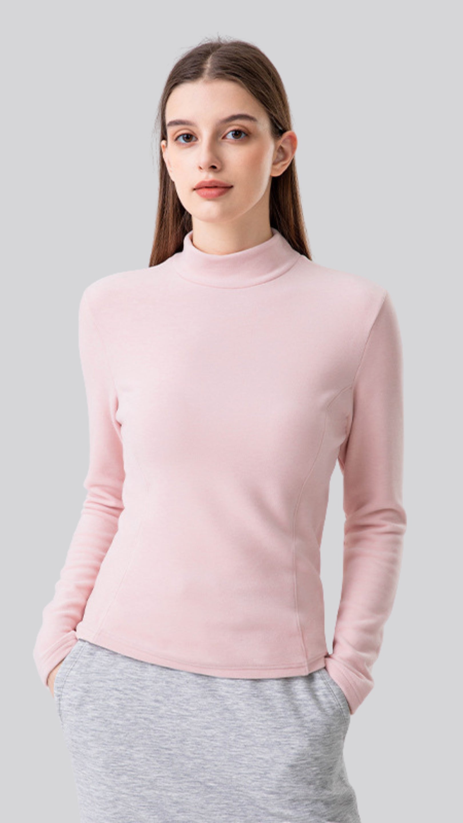 BALANCE Wool Stand Collar Essential Top