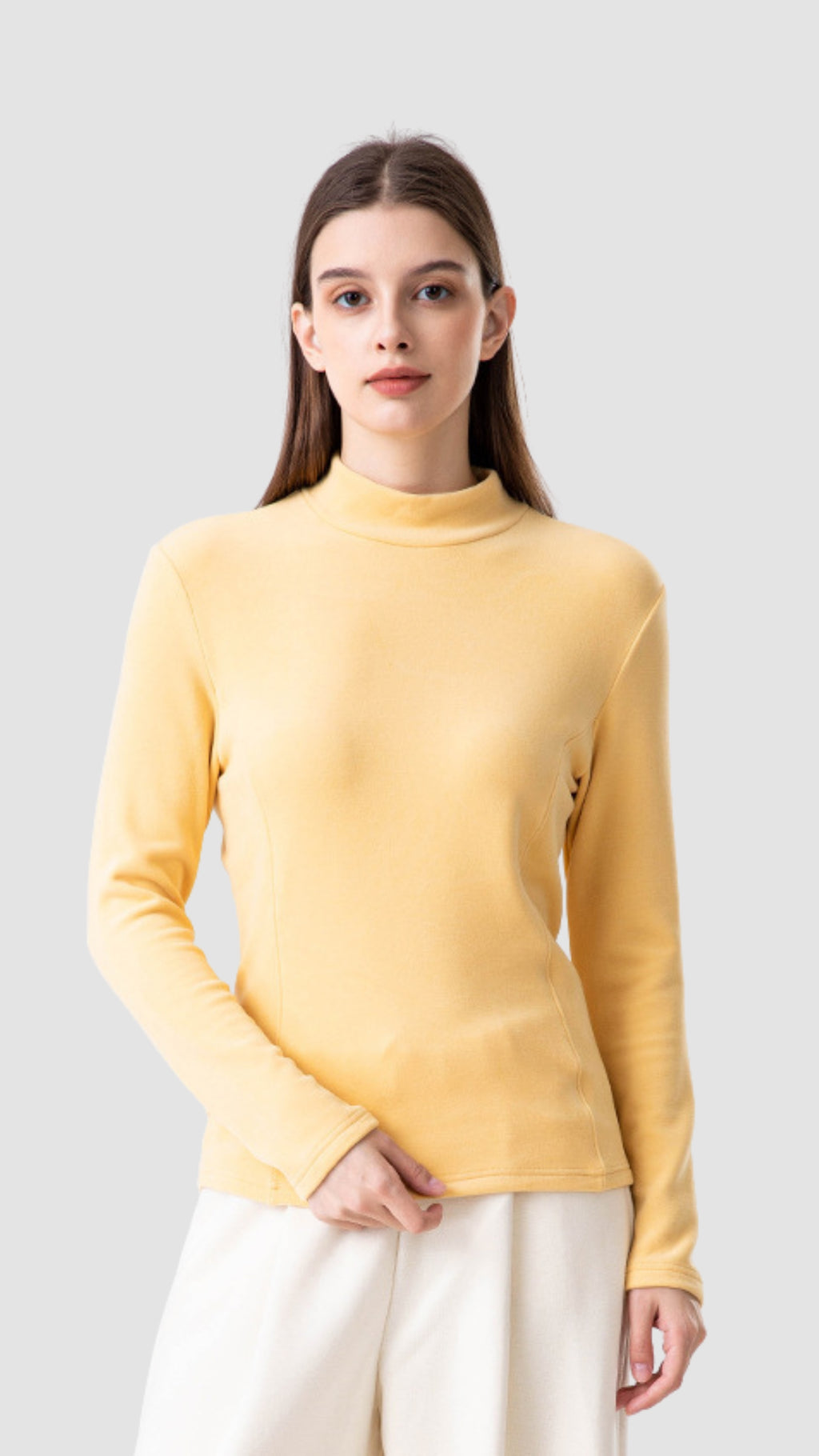 BALANCE Wool Stand Collar Essential Top